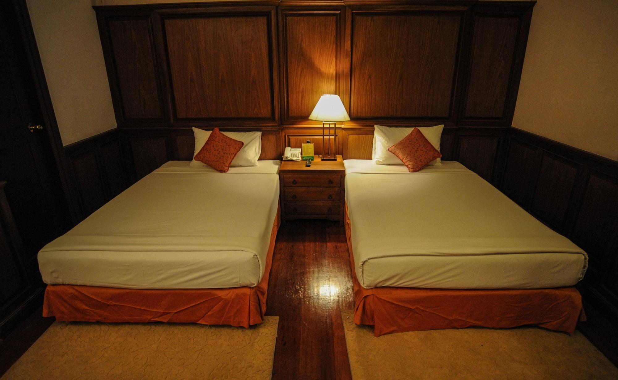 Suan Bua Hotel & Resort Ban Pong  Exterior photo