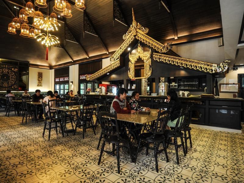 Suan Bua Hotel & Resort Ban Pong  Exterior photo